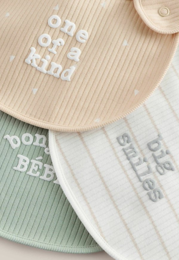 3 PACK – Lätzchen