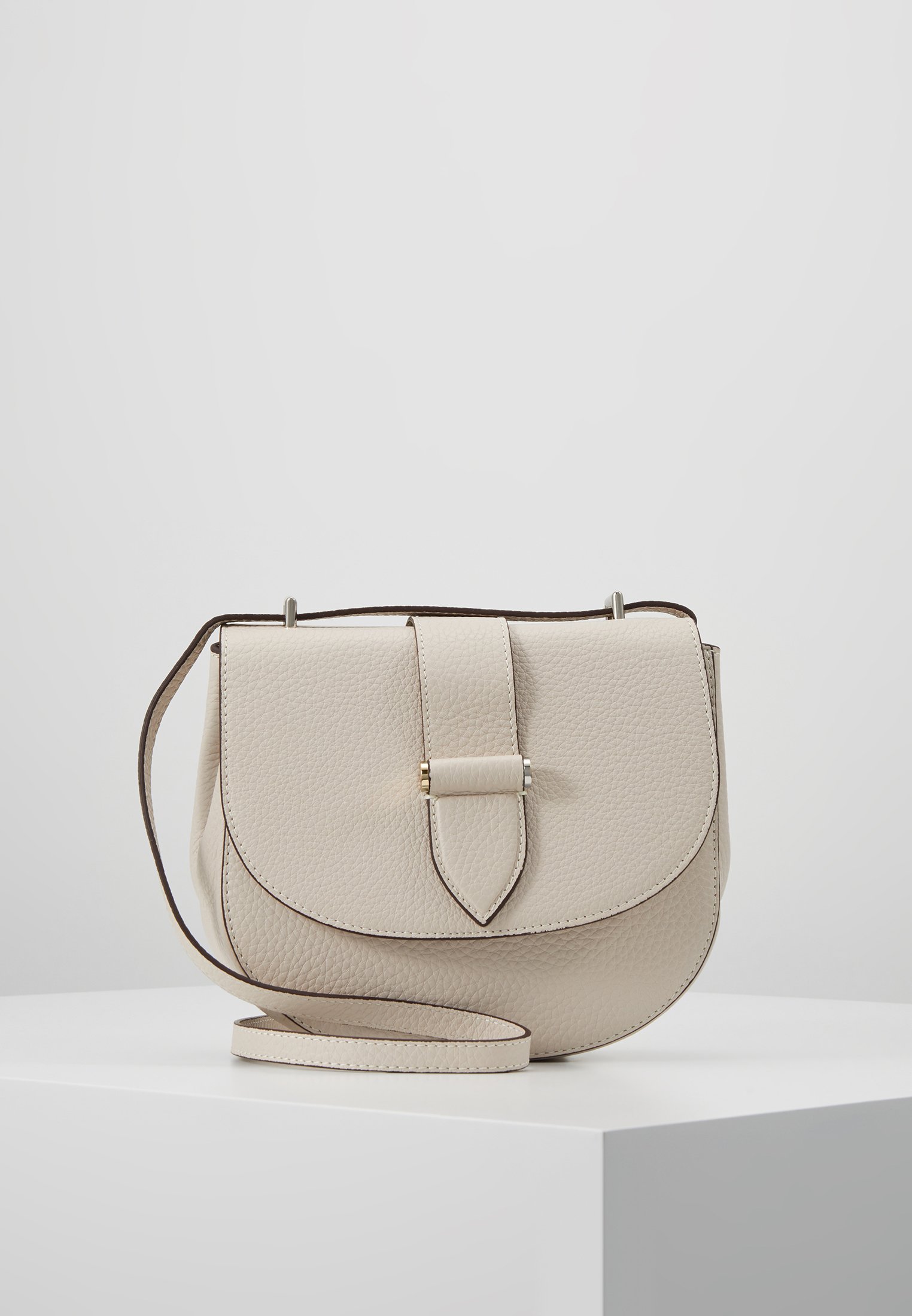 Decadent Copenhagen KIM SATCHEL BAG Skulderveske oat Decadent Copenhagen KIM SATCHEL BAG Skulderveske oat