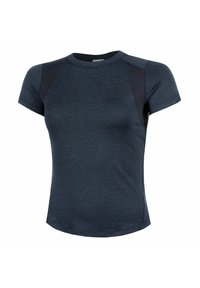 Marineblauw sportshirt met korte mouwen, zwarte schouderpanelen en een ronde hals.