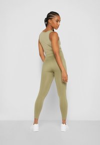 Björn Borg SEAMLESS LIGHT - Leggings - aloe