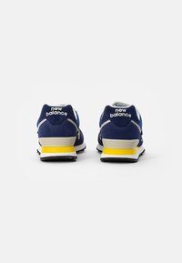 New Balance ML574 UNISEX - Sapatilhas - navy
