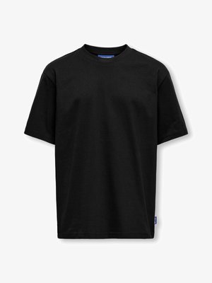 Sort bomulds t-shirt med korte ærmer, rund halsudskæring og lige fald. Har et lille blåt mærke nederst til venstre.