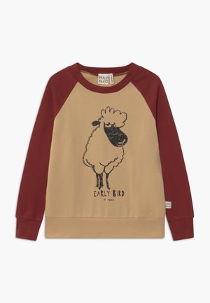 Langærmet sweatshirt med beige krop og burgunder raglanærmer. Har et får grafik og "Early Bird" tekst i sort tryk.