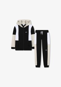 Sélectionné, black