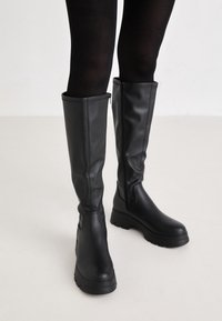 Even&Odd Platform boots - black