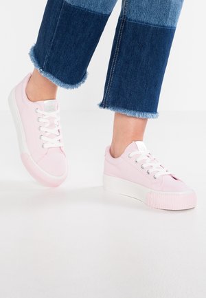 Tenisky - light pink