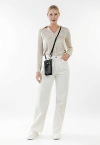 Tamaris NELE - Cover per telefono - black