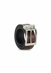 Brązowy skórzany pasek połączony z czarną gumową podszewką; posiada srebrną metalową klamrę z podwójnym zapięciem i teksturowanym wykończeniem skórzanym.