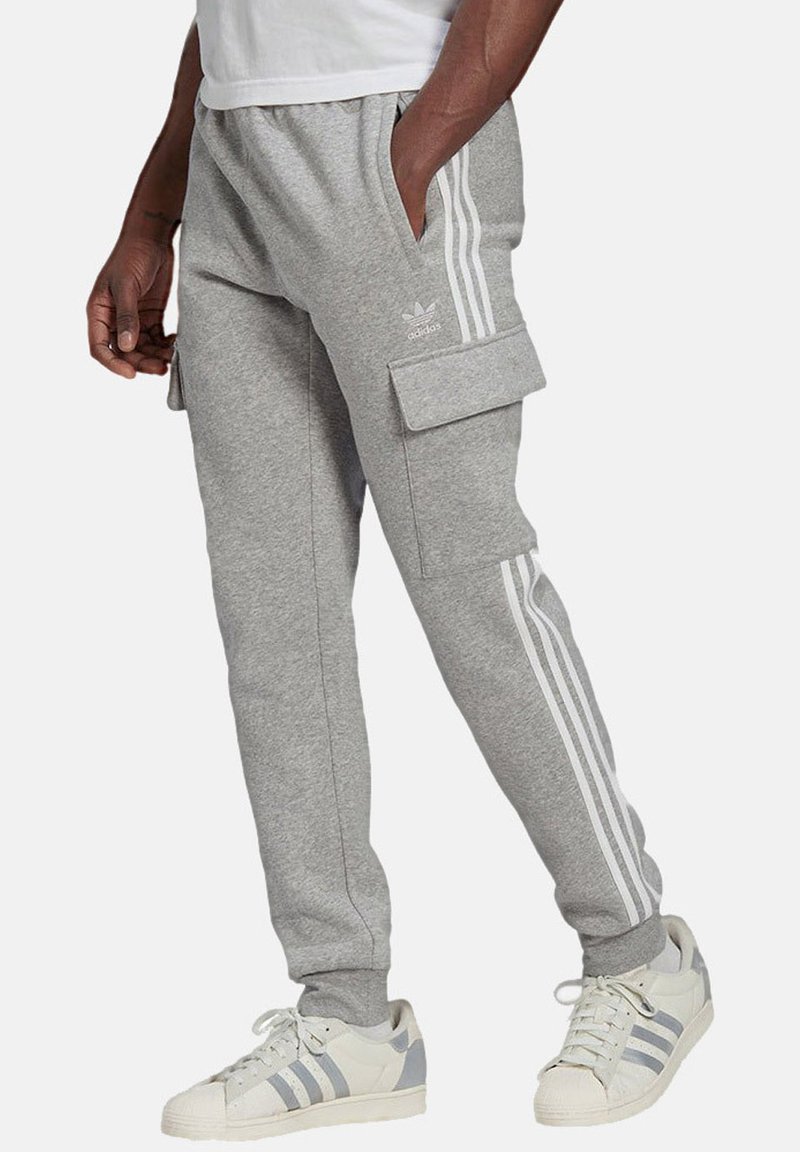 adidas Originals Cargo trousers light grey Zalando.co.uk