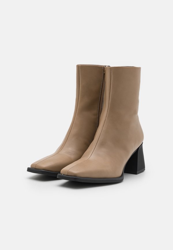 HEDDA - Classic ankle boots - taupe2