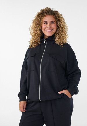 Zizzi, CARDIGAN AUS JERSEY MIT REISSVERSCHLUSS UND HOHEM KRAGEN - Φούτερ με φερμουάρ - schwarz