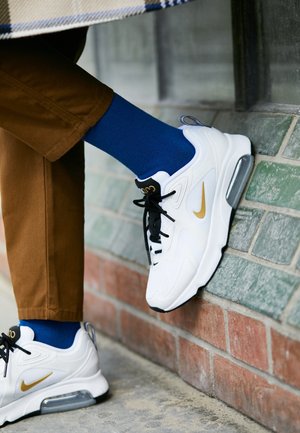 Nike Sportswear Sneakers laag - white