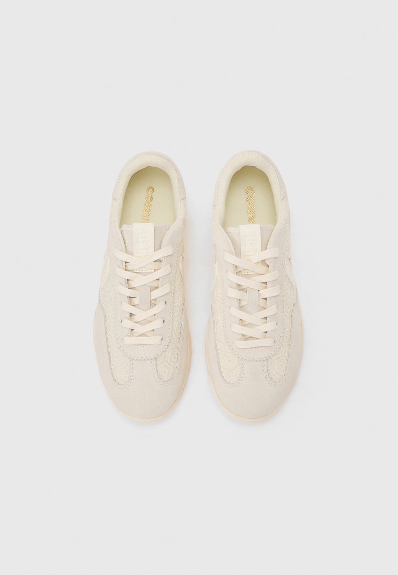 Converse RUN STAR - Tenisky - egret