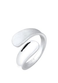 Silberring mit einem glatten, glänzenden Band und einem strukturierten, gewölbten oberen Abschnitt. Mit der Markierung .925 für die Echtheit von Sterlingsilber.