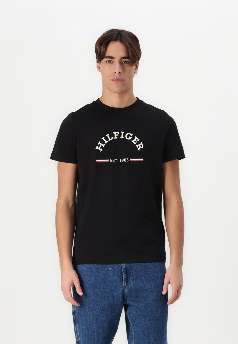 Tommy Hilfiger ARCH TEE - T-shirts med print - black