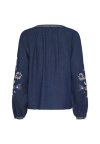 Cream Blouse - dundee dark denim