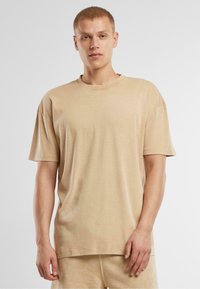 Urban Classics WASHED TEE - Tricou basic - unionbeige