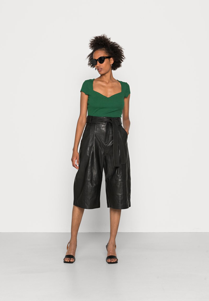 Damen T-Shirts | Anna Field T-Shirt basic green/grün - DR15717 Damen T-Shirts | Anna Field T-Shirt basic green/grün - DR15717