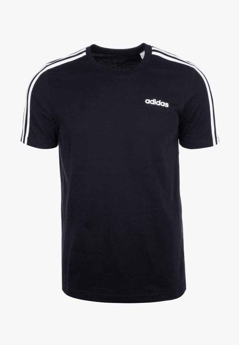 T-shirt noir Adidas à manches courtes avec trois bandes blanches sur les épaules et un petit logo blanc Adidas sur la poitrine gauche.