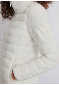 Marc O'Polo STAND-UP COLLAR SMALL CHAMBERS WELT - Übergangsjacke - salty white