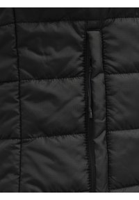 Thumbnail Image 3