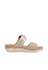 Sandales en cuir doré clair avec deux larges sangles, une semelle intercalaire texturée tissée et une semelle intérieure rembourrée. Bout arrondi et petit talon compensé.