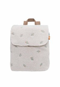 Witte, fluffy rugzak met een textuur, versierd met verspreide bloemstickers in groen en oranje. Inclusief een handvat bovenop en een klep-sluiting.