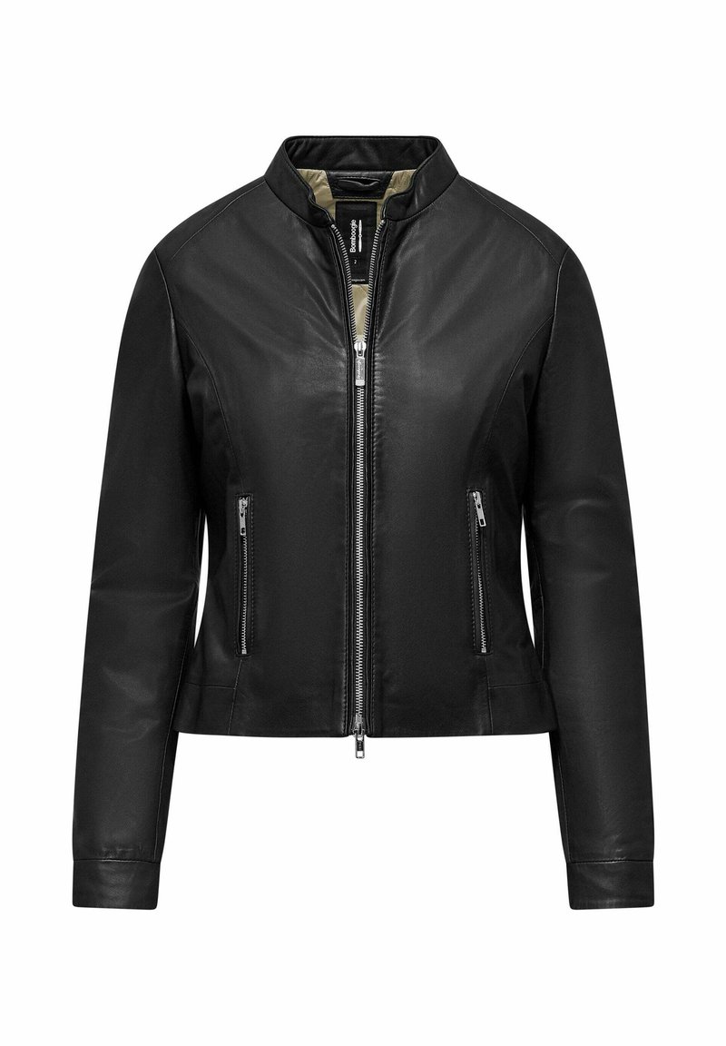 Zwarte leren jack met een bomberontwerp, voorzien van een ritssluiting aan de voorkant, een staande kraag en twee ritszakken aan de zijkant. Gladde textuur en op maat gemaakte pasvorm.