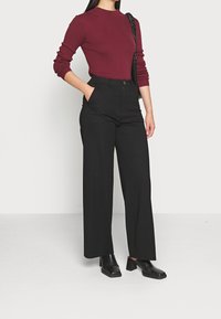 Marc O'Polo Sweter