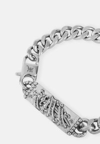 Ed Hardy DEATH BEFORE DISHONOR DAGGER CHUNKY BAR BRACELET UNISEX - Bracelet - silver-coloured
