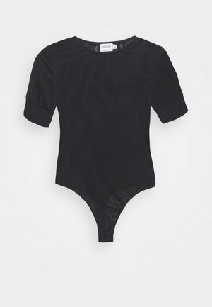 Sort bodysuit med korte ærmer, rund halsudskæring og højt skårne benåbninger, lagt fladt på en hvid baggrund.