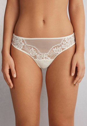 THE SIMPLEST PLEASURES BRASILIAN - String - ivory
