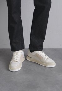 Filling Pieces CRUISER CRUMBS  - Sneakers basse - white