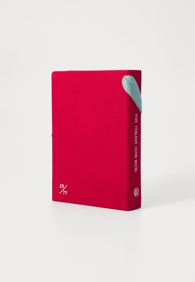 Olympia Le-Tan BOOK CLUTCH ITALIAN COOK BOOK - Clutches - bordeaux latim