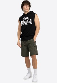 Lonsdale ÄRMELLOSES MIT KAPUZE NORMALE PASSFORM BIGNOR - Top - black off white