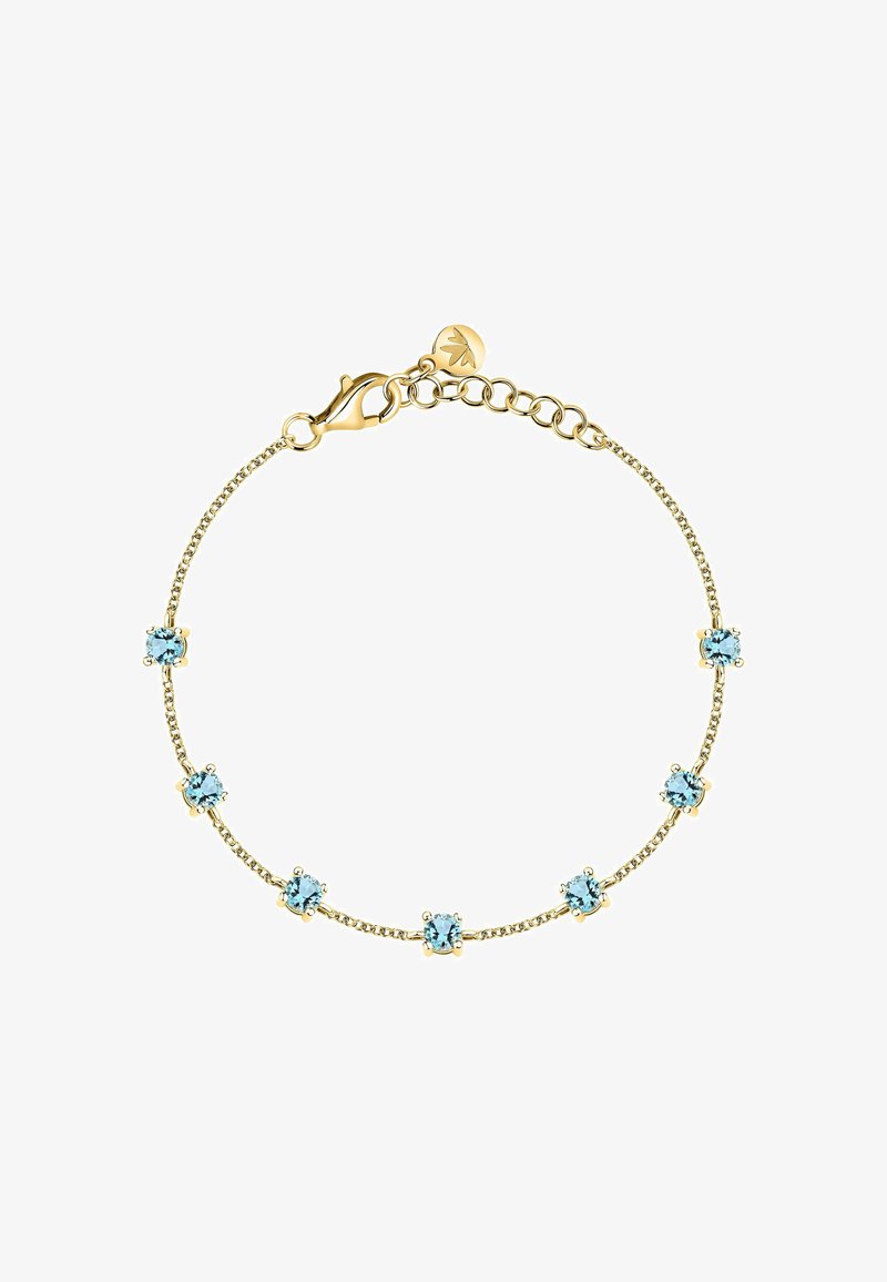 Goldene Kettenarmband mit sechs gleichmäßig entlang der Kette angeordneten hellblauen Edelsteinen; gesichert mit einem Karabinerverschluss und einem verstellbaren Glied.