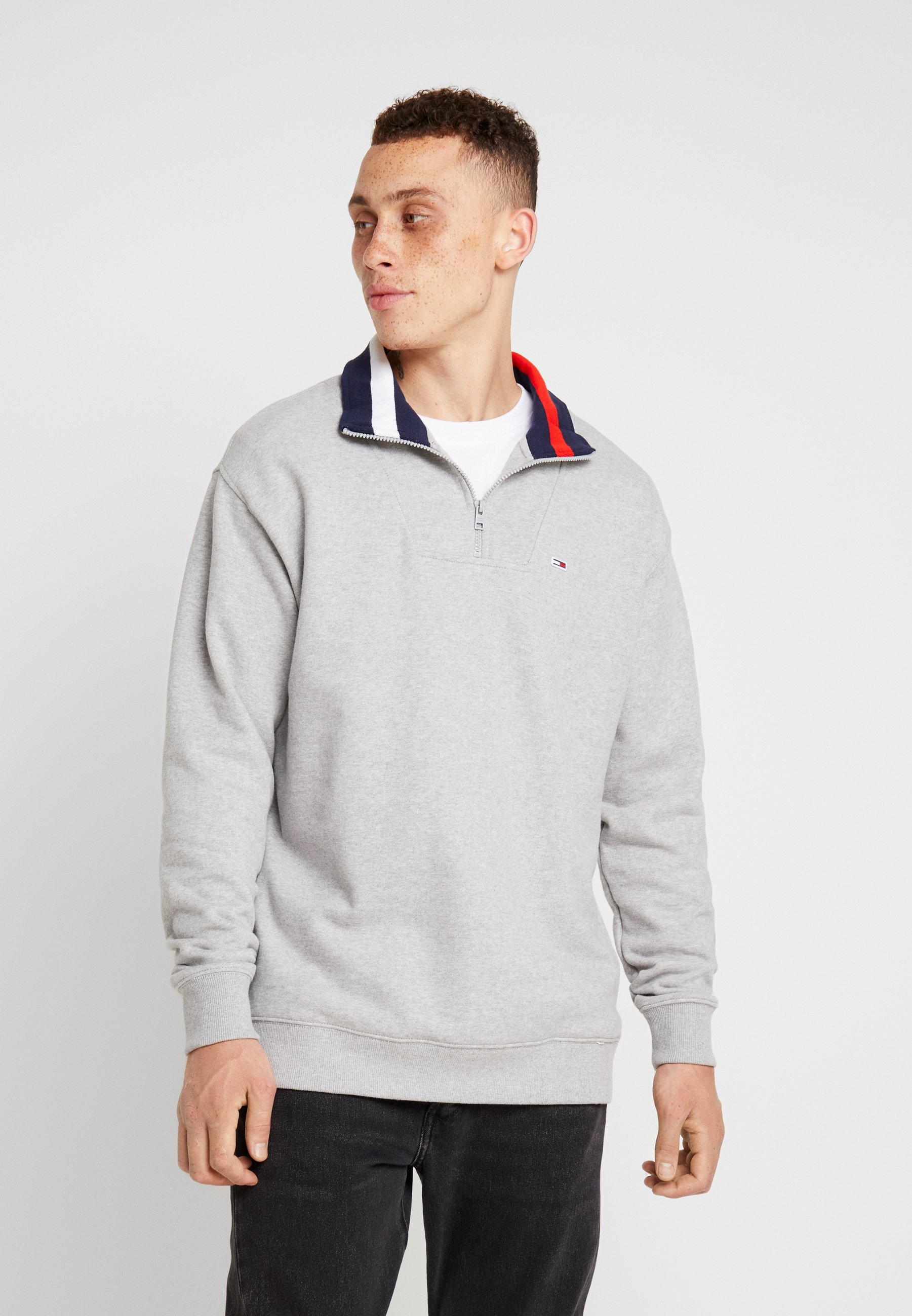 tommy jeans mock neck zip sweatshirt