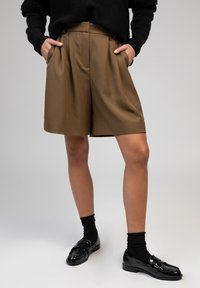 AN'GE PALIO - Short - bronze