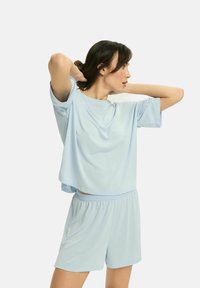 Niewybrane, light blue