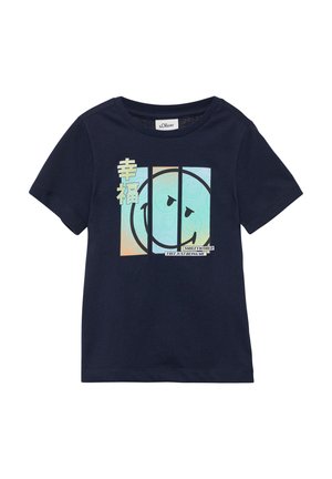 - T-shirt z nadrukiem