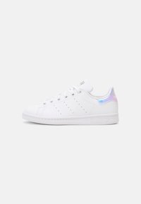 adidas originals stan smith 'reflective pack' metallic silver m17918