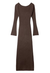 Robe en tricot côtelé marron avec des manches longues, un décolleté en scoop et une silhouette ajustée, présentant des lignes verticales courant le long de sa longueur.