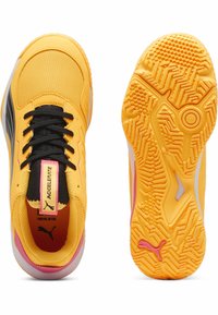 Puma UNISEX pomarańczowy