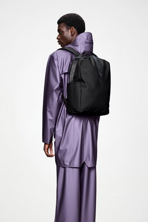 Rains CLIP FRONT - Nahrbtnik - black