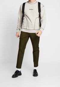 Mennace Felpa - beige