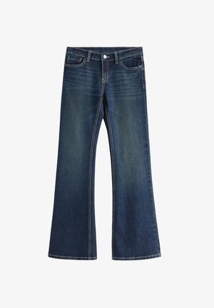 Φθαρμένα τζιν καμπάνα σε μπλε απόχρωση, με μπροστινές τσέπες, φερμουάρ και αντίθετη ραφή κατά μήκος των ραφών.