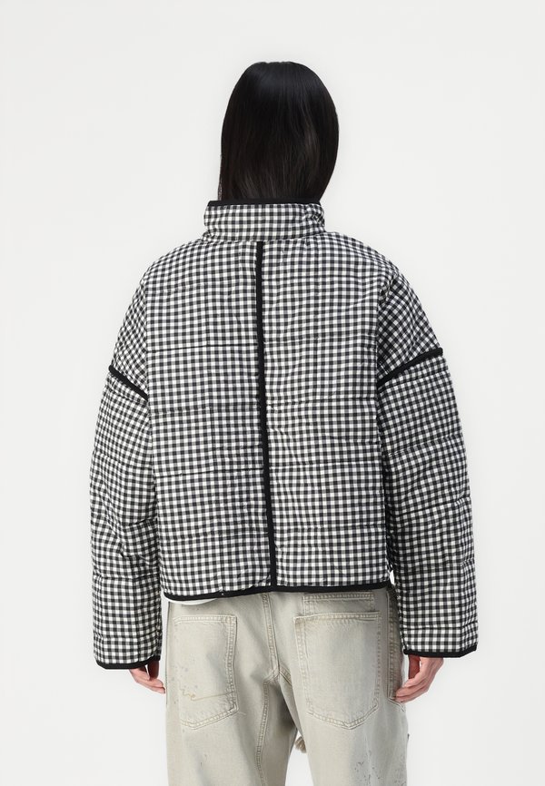 Light jacket - night blooms4