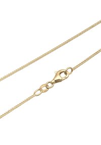 Collana a catena di colore oro con design intrecciato, dotata di chiusura a moschettone e un piccolo anello circolare vicino alla chiusura. Le etichette includono "925".