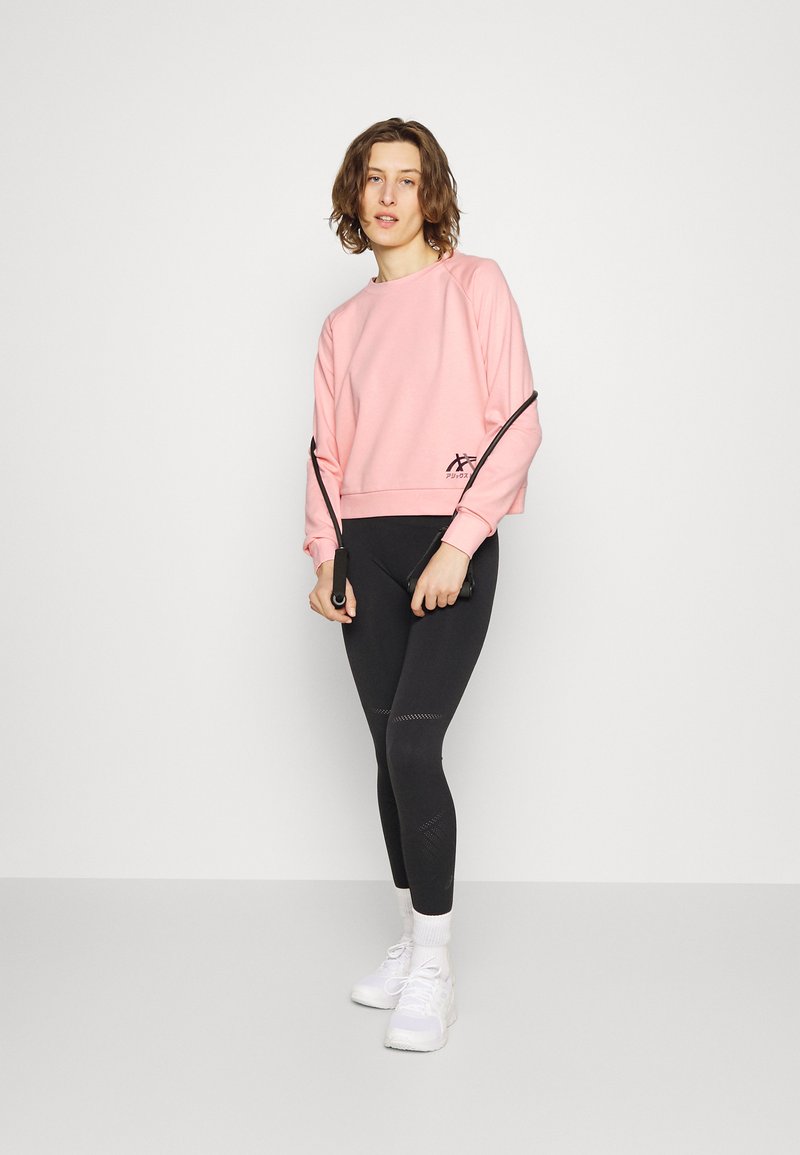 ASICS TIGER - Sweatshirt - frosted rose/performance black/light pink -  Zalando.de