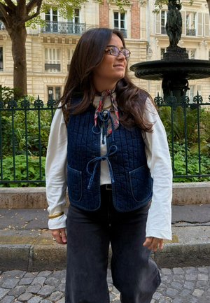 Levi's® LOTTIE - Waistcoat - shaded view